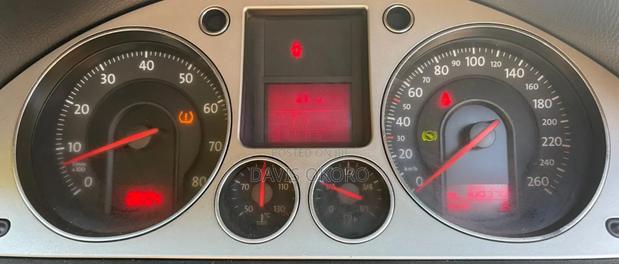 Volkswagen Passat 2008 Blue
