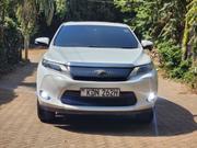 Toyota Harrier 2.0 2015 White for sale