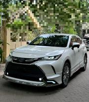 Toyota Harrier 2021 White for sale