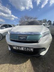 Toyota Harrier 2019 White for sale