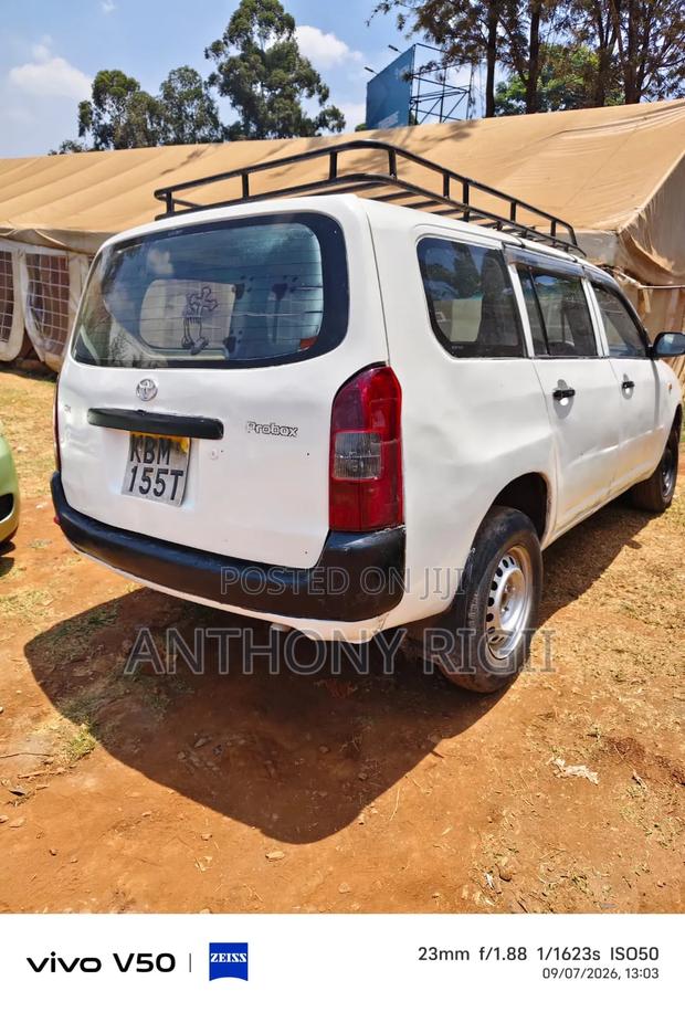Toyota Probox 2004 White