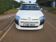 Toyota Succeed 2018 White for sale