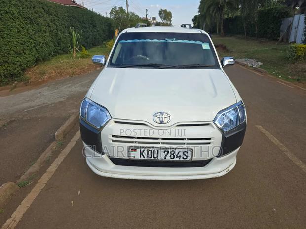 Toyota Succeed 2018 White