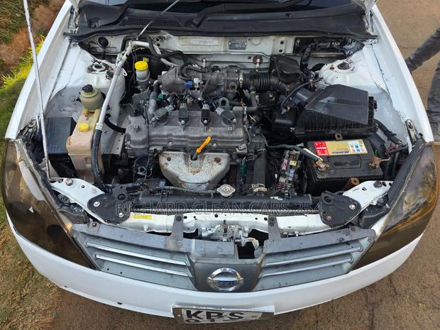 Nissan Wingroad 2006 White