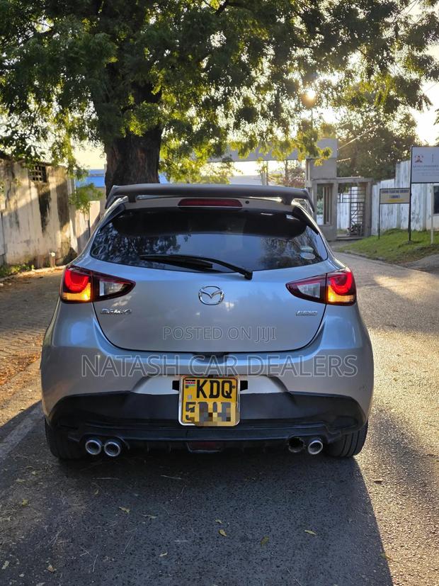 Mazda Demio 2017 Gray
