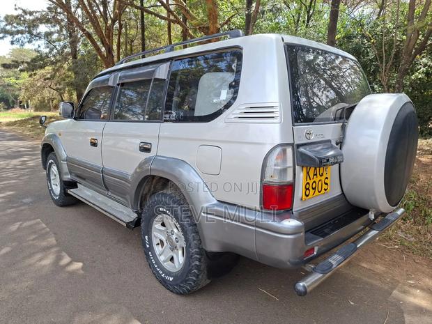 Toyota Land Cruiser Prado 3.0 D-4D 2002 Silver