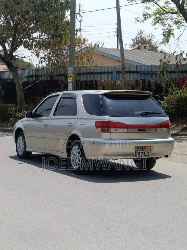 Toyota Vista 2002 Silver