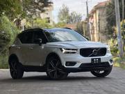 Volvo XC40 2019 White for sale
