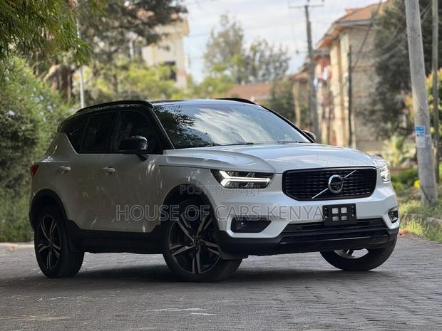 Volvo XC40 2019 White