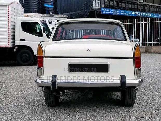 Peugeot 404 Cabriolet 1968 White