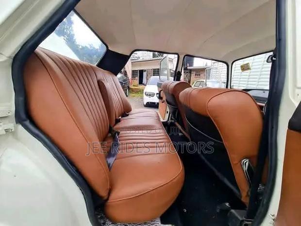 Peugeot 404 Cabriolet 1968 White