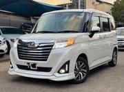 Toyota Roomy 2019 White for sale