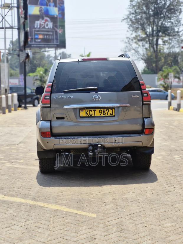 Toyota Land Cruiser 3.0 D-4D C 2008 Gray