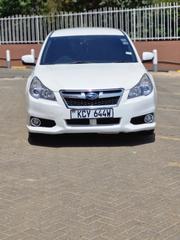 Subaru Legacy 2.5i Premium 2013 White for sale