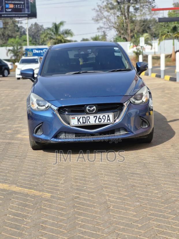 Mazda Demio 2017 Blue