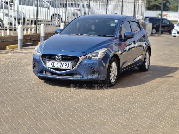 Mazda Demio 2017 Blue