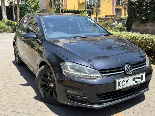 Volkswagen Golf 2013 Black