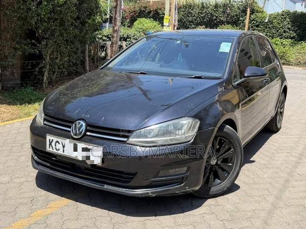 Volkswagen Golf 2013 Black