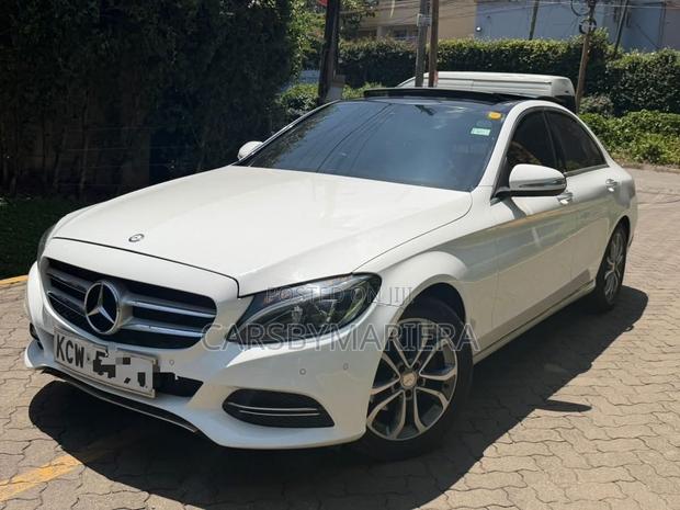 Mercedes-Benz C200 2015 White