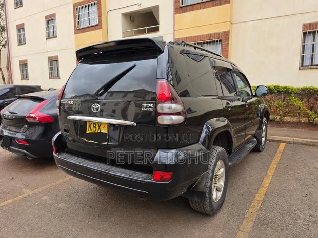 Toyota Land Cruiser Prado 2007 Black