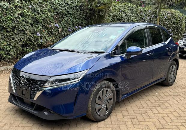 Nissan Note 1.2 Hybrid 2021 Blue