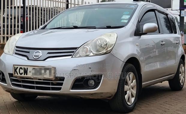 Nissan Note 1.4 2012 Silver