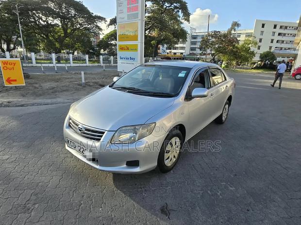 Toyota Axio 2012 Silver