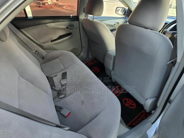 Toyota Axio 2012 Silver