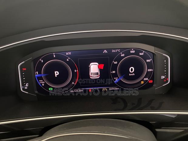 Volkswagen Tiguan 2019 Gold
