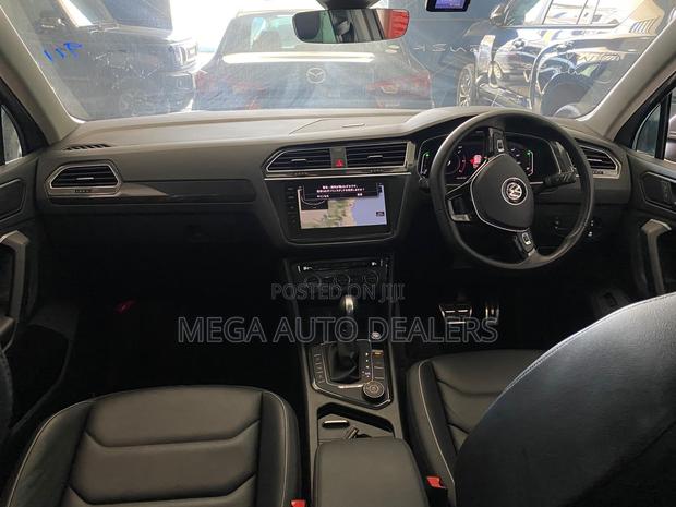 Volkswagen Tiguan 2019 Gold