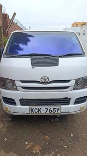 Nissan 100 2015 White for sale
