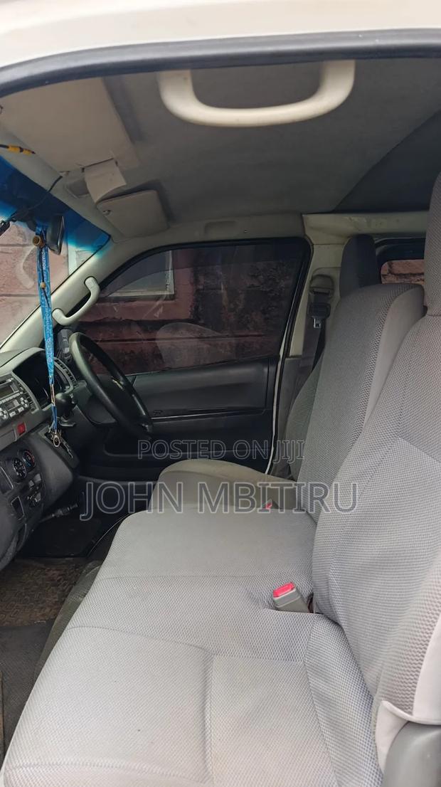 Nissan 100 2015 White