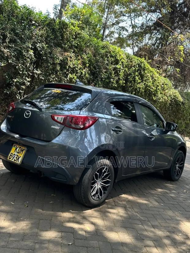 Mazda Demio 2017 Gray