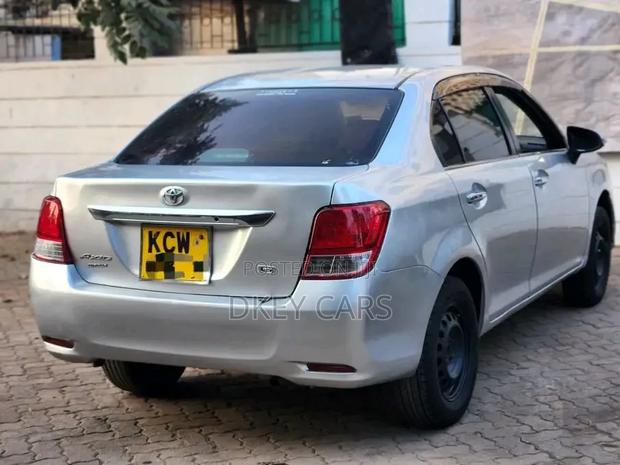 Toyota Axio 2013 Silver