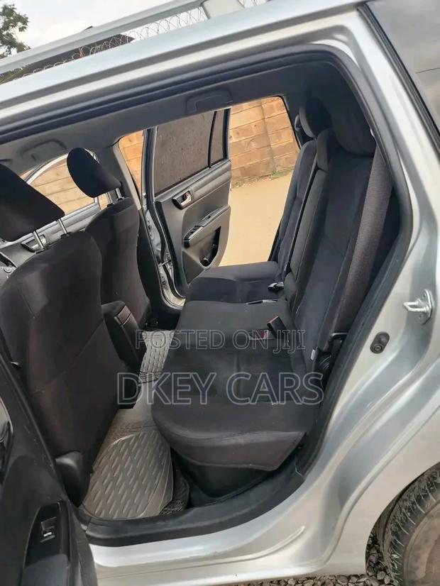 Toyota Corolla Fielder 2017 Silver