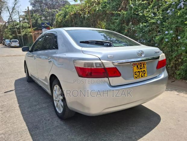 Toyota Premio 2007 Silver