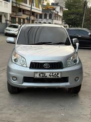 Toyota Rush 2015 Silver for sale