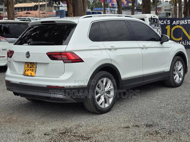 Volkswagen Tiguan 2018 White