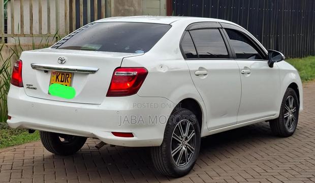 Toyota Axio 2017 White