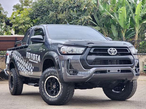 Toyota Hilux Revo Single Cab Deisel 2.8 AWD 2020 Gray