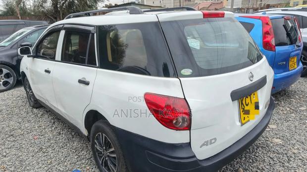 Nissan Advan 2013 White