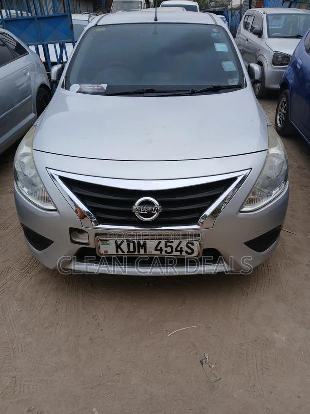 Nissan Latio 1.2 2016 Silver