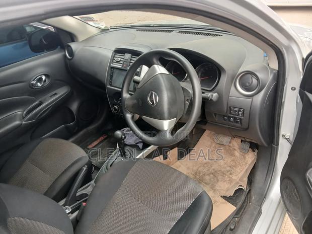 Nissan Latio 1.2 2016 Silver