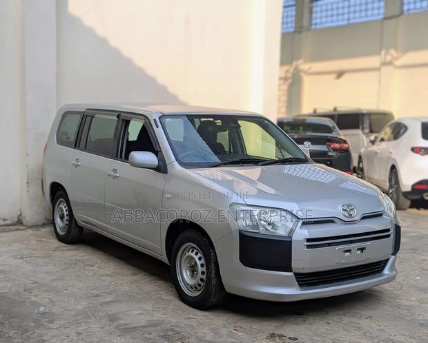 Toyota Probox 2021 Silver