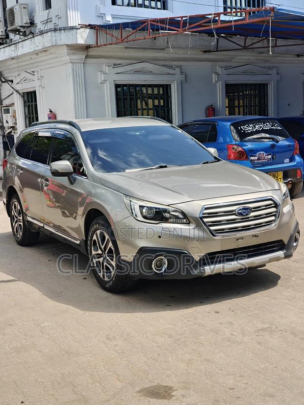 Subaru Outback 2017 Brown