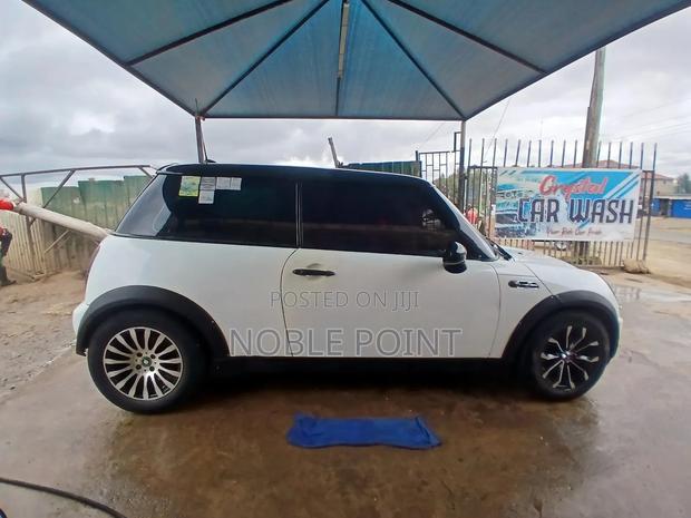 Mini Cooper Base 2003 White