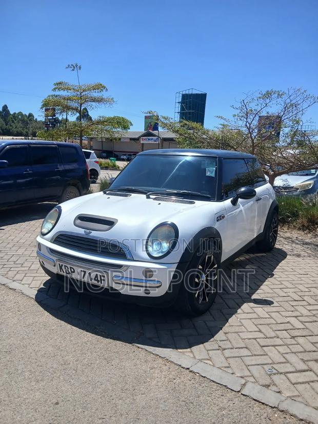 Mini Cooper Base 2003 White