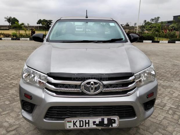 Toyota Hilux Revo Single Cab Deisel 2.4 RWD 2017 Gray