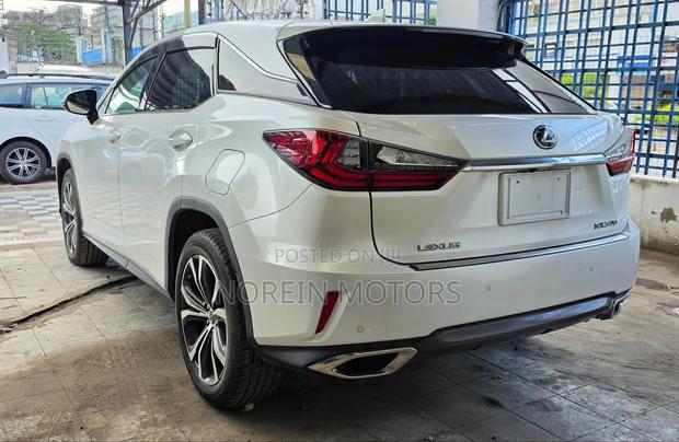 Lexus RX 2020 Off white