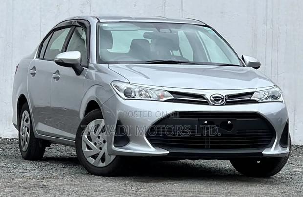 Toyota Axio 1.5 G 2WD 2019 Silver